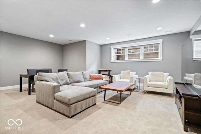 9858 Morningstar Lane, Carmel, IN 46280