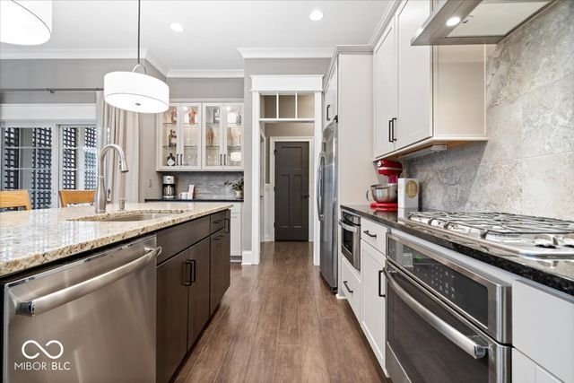 9858 Morningstar Lane, Carmel, IN 46280