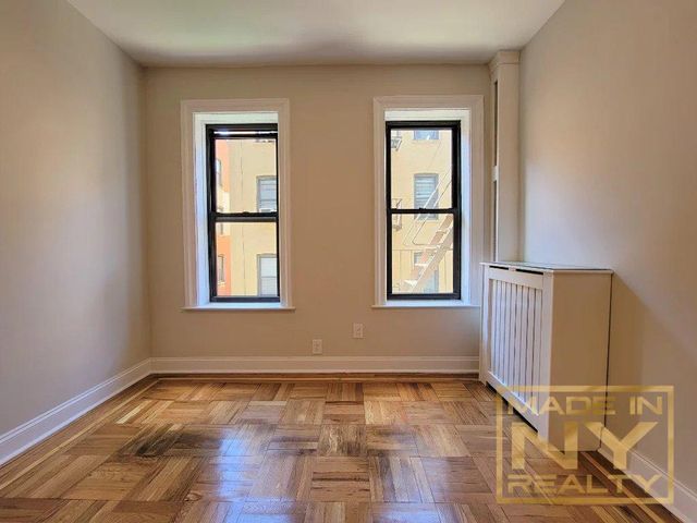 3064 34th St Apt 2E, New York City, NY 11103