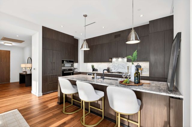 160 2nd Ave S Apt 3502, Nashville, TN 37201