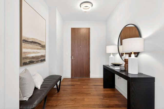 160 2nd Ave S Apt 3502, Nashville, TN 37201