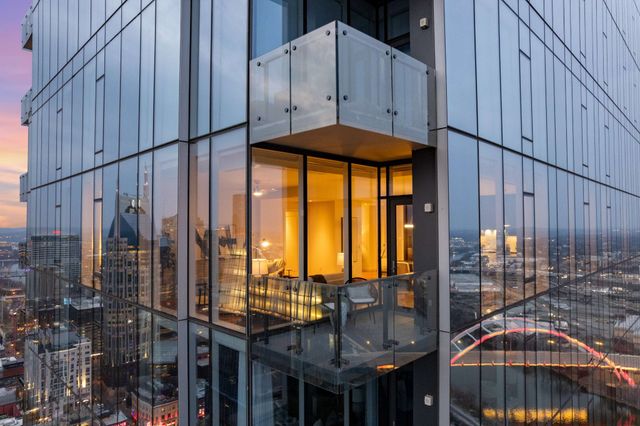 160 2nd Ave S Apt 3502, Nashville, TN 37201