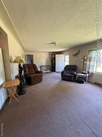 4413 Winters Drive, Flint, MI 48506