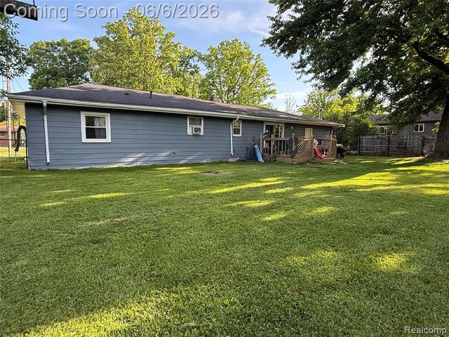 4413 Winters Drive, Flint, MI 48506