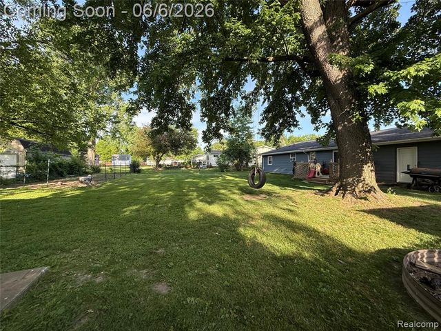 4413 Winters Drive, Flint, MI 48506