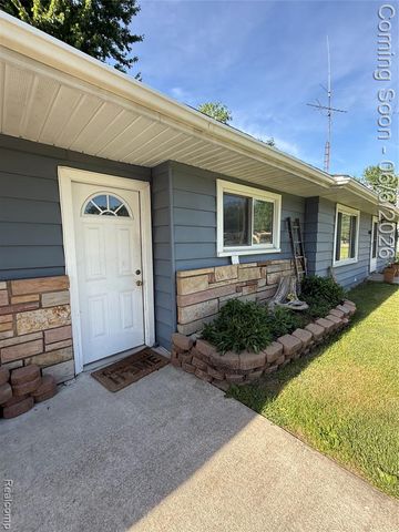 4413 Winters Drive, Flint, MI 48506
