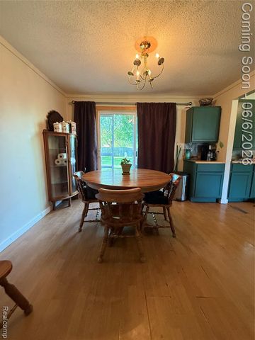 4413 Winters Drive, Flint, MI 48506