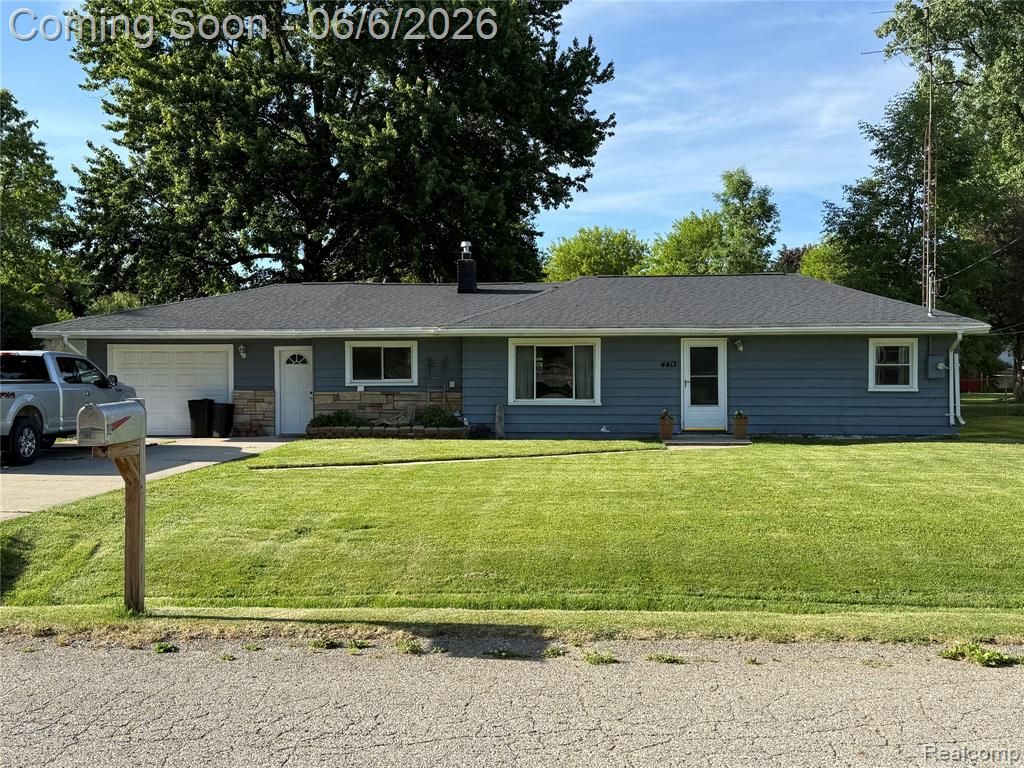 4413 Winters Drive, Flint, MI 48506