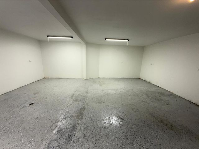 5132 S Western Avenue, Chicago, IL 60609