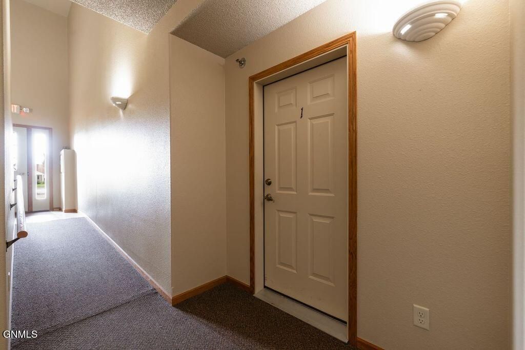 4005 Coleman Street, Bismarck, ND 58503 photo 3