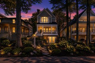 6 Lake Avenue, Newbury, NH 03255