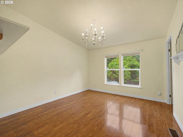 17973 S GRANT Dr 489, Oregon City, OR 97045