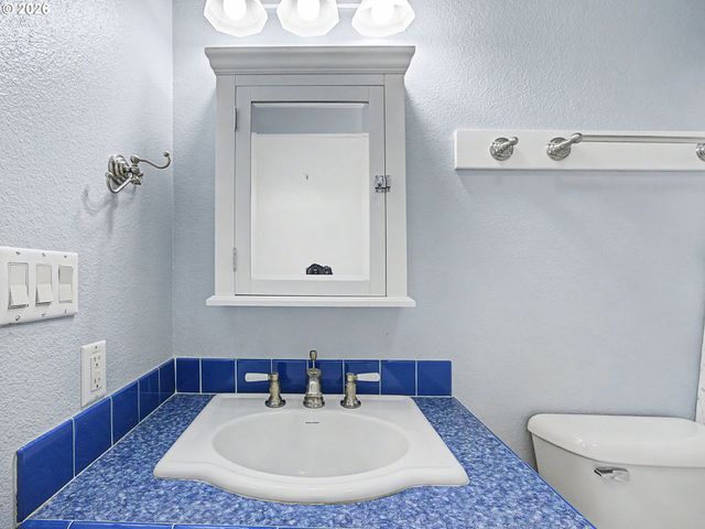 17973 S GRANT Dr 489, Oregon City, OR 97045