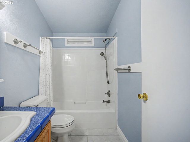 17973 S GRANT Dr 489, Oregon City, OR 97045