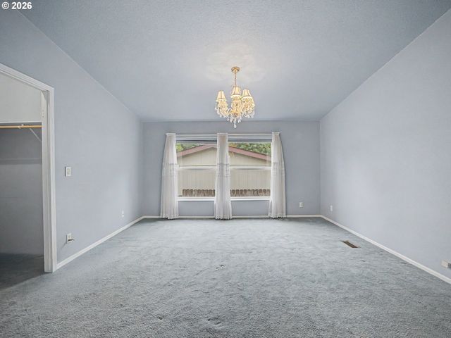 17973 S GRANT Dr 489, Oregon City, OR 97045
