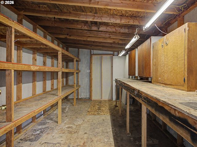 17973 S GRANT Dr 489, Oregon City, OR 97045