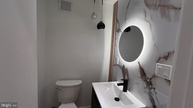 1545 S TAYLOR ST, Philadelphia, PA 19146