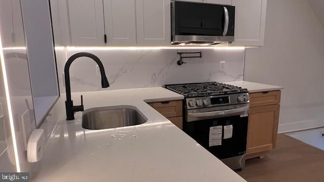 1545 S TAYLOR ST, Philadelphia, PA 19146