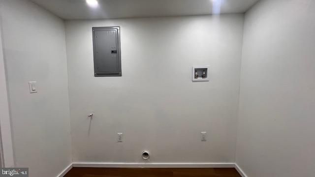 1545 S TAYLOR ST, Philadelphia, PA 19146