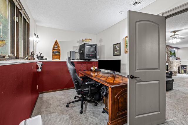 2194 Snowshoe Lane E, Saint Paul, MN 55119