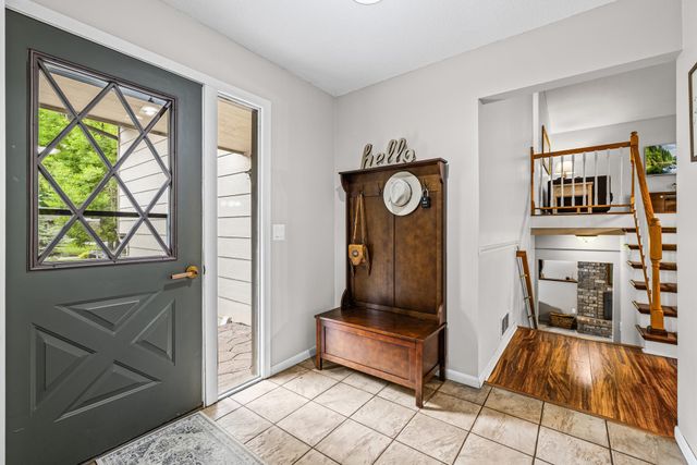 2194 Snowshoe Lane E, Saint Paul, MN 55119