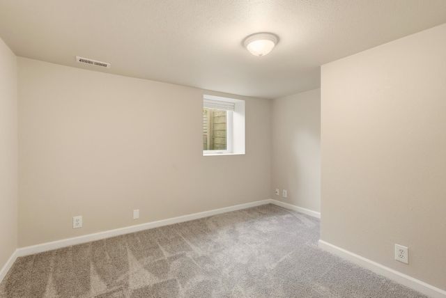 525 W Holland Ave, Spokane, WA 99218