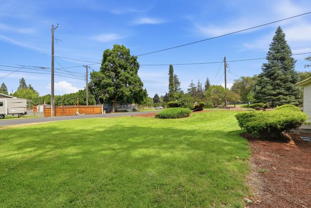 525 W Holland Ave, Spokane, WA 99218