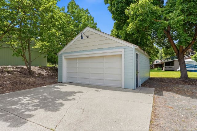 525 W Holland Ave, Spokane, WA 99218