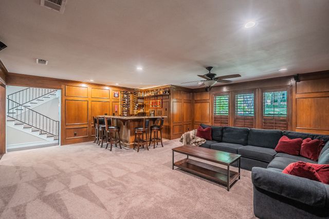 1406 Riverview Drive, Arlington, TX 76012