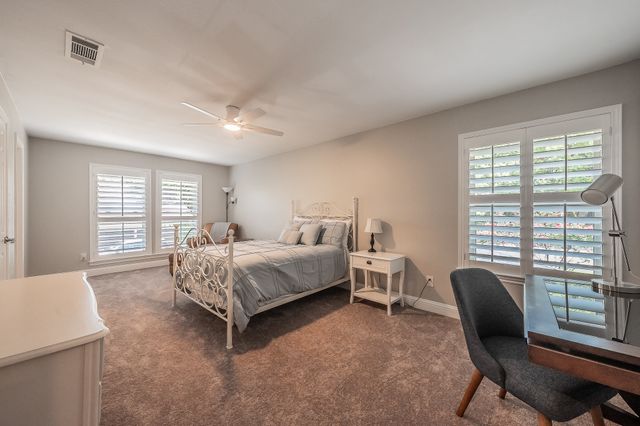 1406 Riverview Drive, Arlington, TX 76012