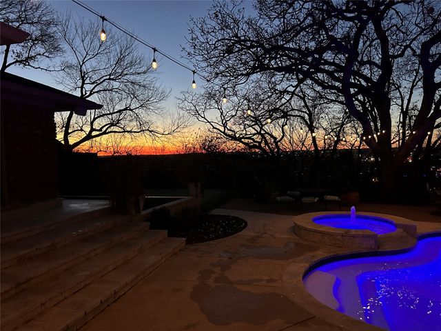 1406 Riverview Drive, Arlington, TX 76012