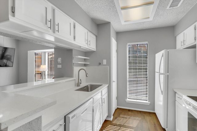 14333 Preston Road 2103, Dallas, TX 75254