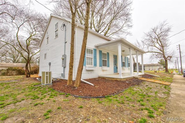 530 N Duncan Street, Marine, IL 62061