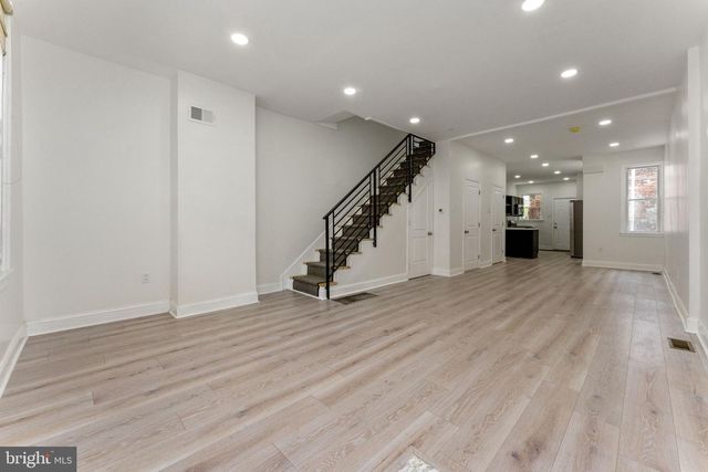 7 S 53RD ST, Philadelphia, PA 19139