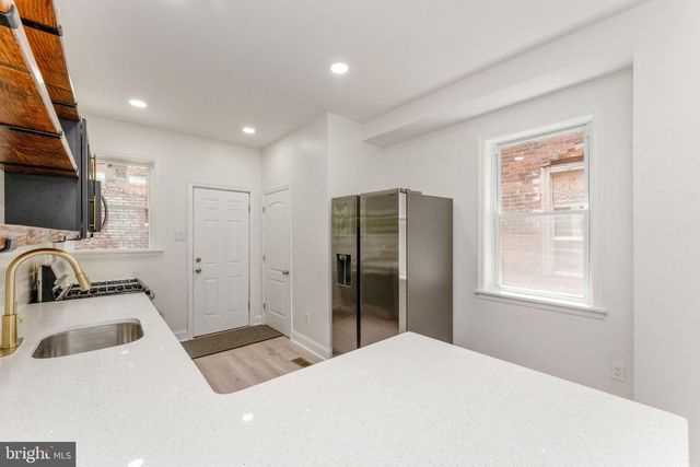 7 S 53RD ST, Philadelphia, PA 19139