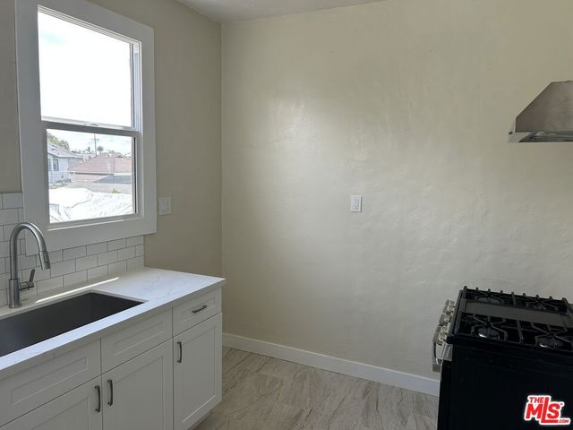 1506 W 36th Street, Los Angeles, CA 90018