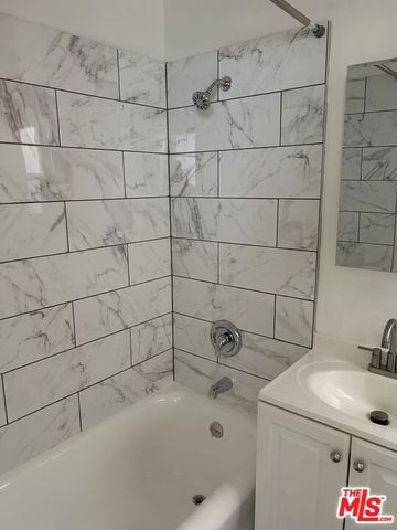 1506 W 36th Street, Los Angeles, CA 90018