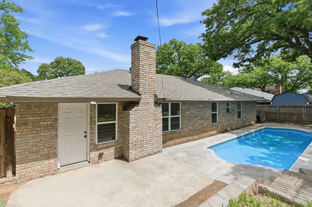 5718 Overridge Drive, Arlington, TX 76017