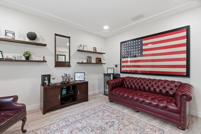 5718 Overridge Drive, Arlington, TX 76017