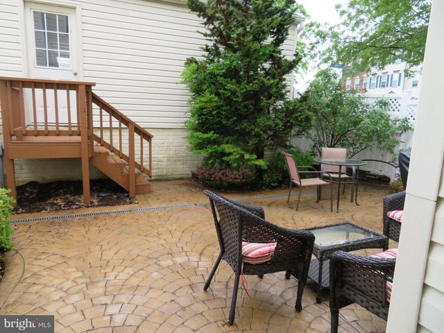 26025 MURREY DR, Chantilly, VA 20152