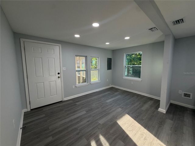 407 NE 19TH DRIVE, Gainesville, FL 32641