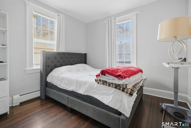 254 Wayne Street, Bridgeport, CT 06606