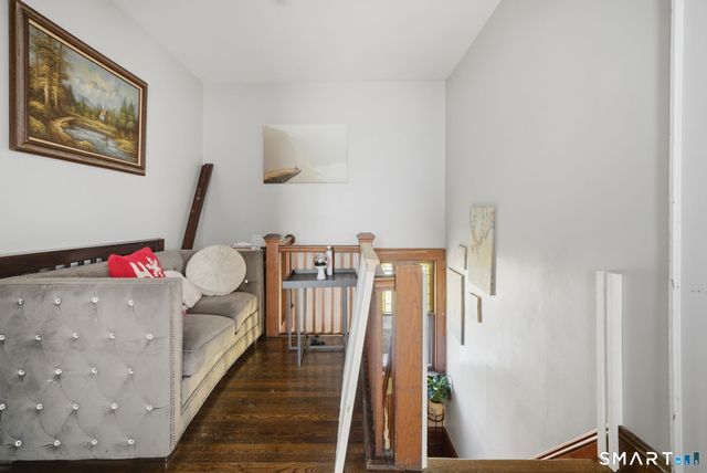 254 Wayne Street, Bridgeport, CT 06606