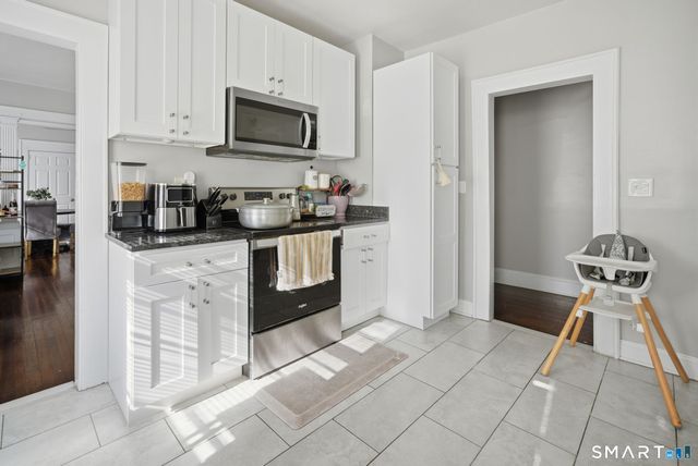 254 Wayne Street, Bridgeport, CT 06606