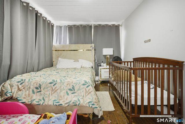 254 Wayne Street, Bridgeport, CT 06606