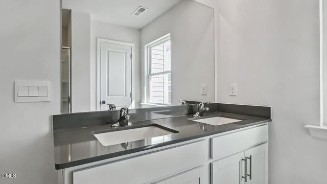 7415 Bourbon Briar Drive, Raleigh, NC 27604