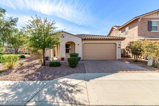 12109 W DESERT MOON Way, Peoria, AZ 85383