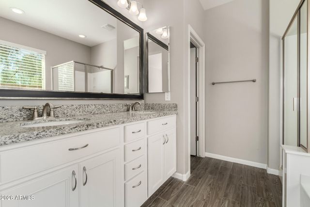 12109 W DESERT MOON Way, Peoria, AZ 85383