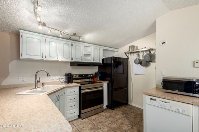 9431 E CORALBELL Avenue 117, Mesa, AZ 85208