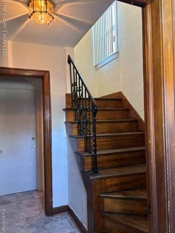 18634 Northlawn Street, Detroit, MI 48221